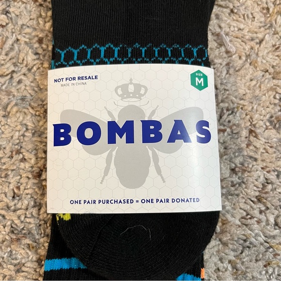 Bombas Black Bee Calf Socks NWT Size Medium - Picture 4 of 6